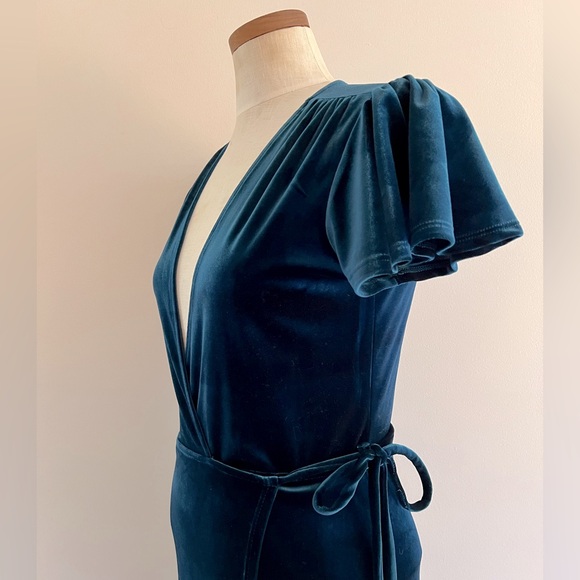 BHLDN Elegant Teal Blue Green Velvet Wrap Party Holiday Midi Dress - Picture 6 of 15